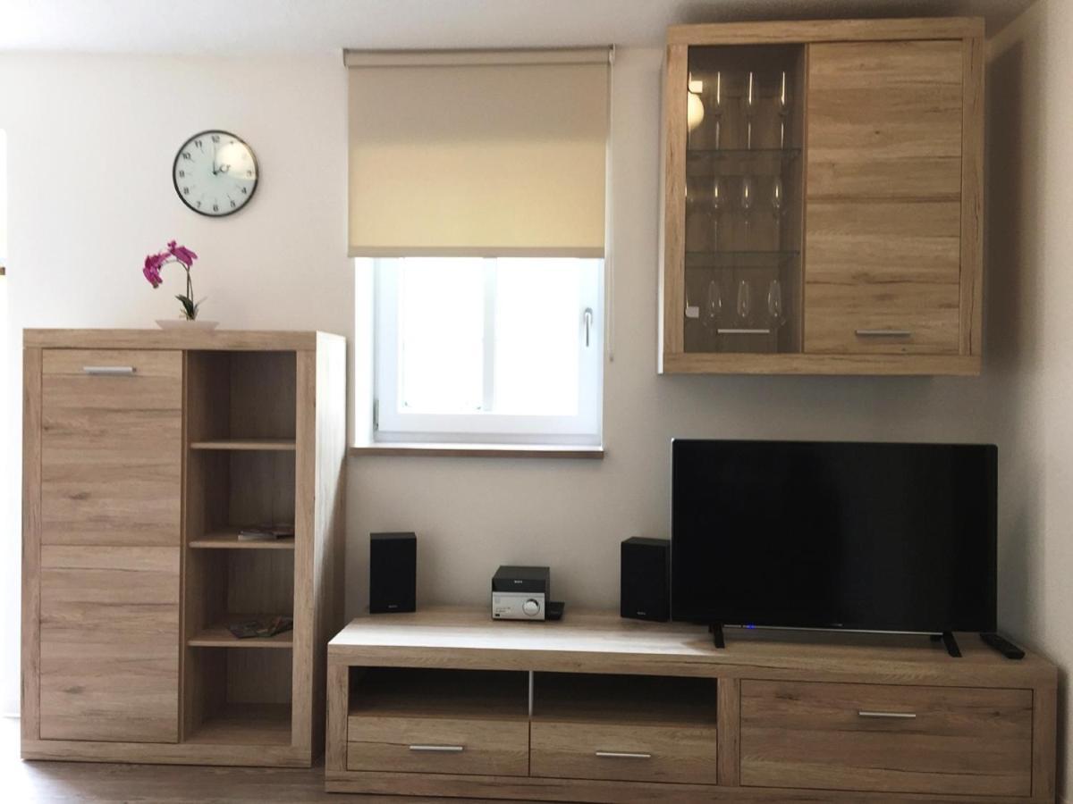Haus Am Eck - Gaestehaus Und Appartements 알토팅 외부 사진
